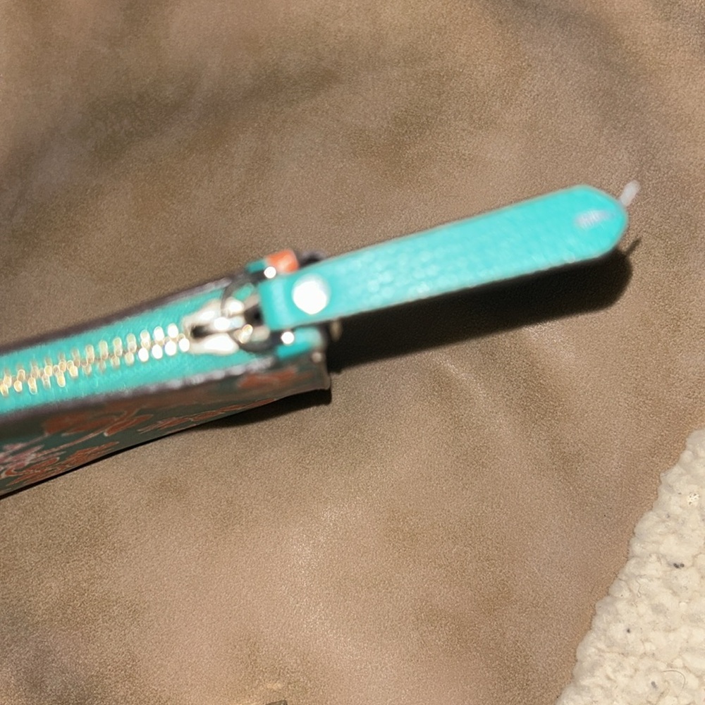Kate Spade Teal and Orange Parrot Clutch - Picture 8 of 8